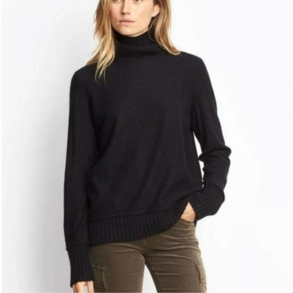 Vince Sweaters - Vince 100% Cashmere Sweater Black Turtleneck Sz XS